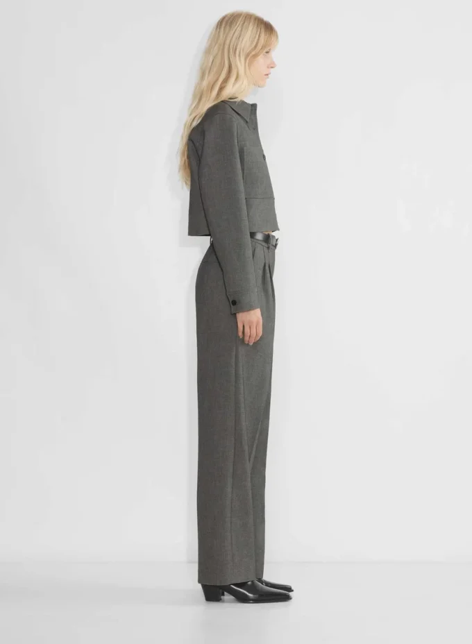 Kleine kurze Jacke – (Re)ssential Kleine kurze Jacke – (Re)ssential