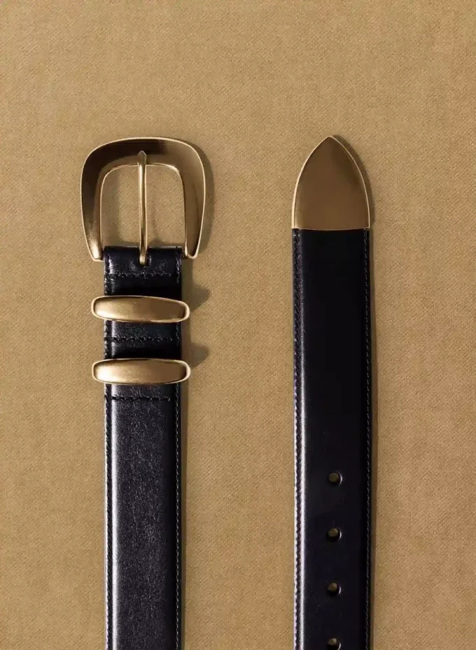 Legendärer breiter Ledergürtel aus massivem Messing