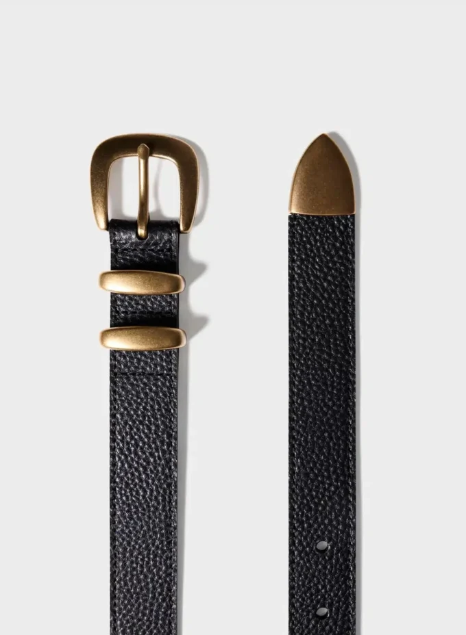 Legendärer Ledergürtel aus massivem Messing