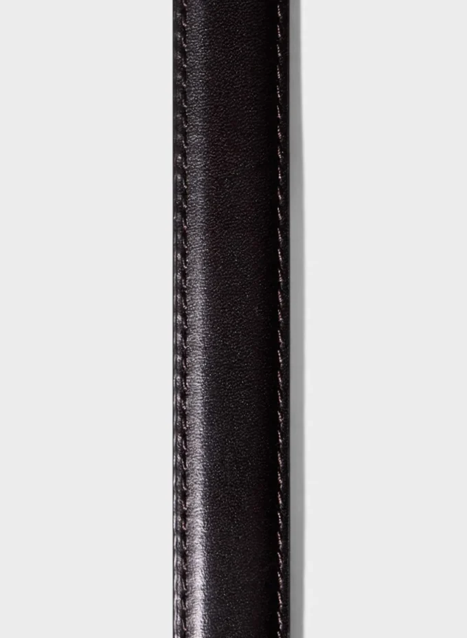 Legendärer schmaler Ledergürtel aus massivem Messing
