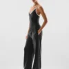 LIFE Essential Bodysuit mit V-Ausschnitt