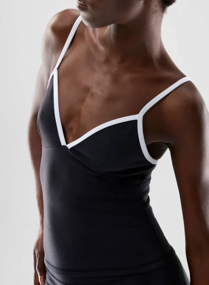 LIFE Vibrant Tank