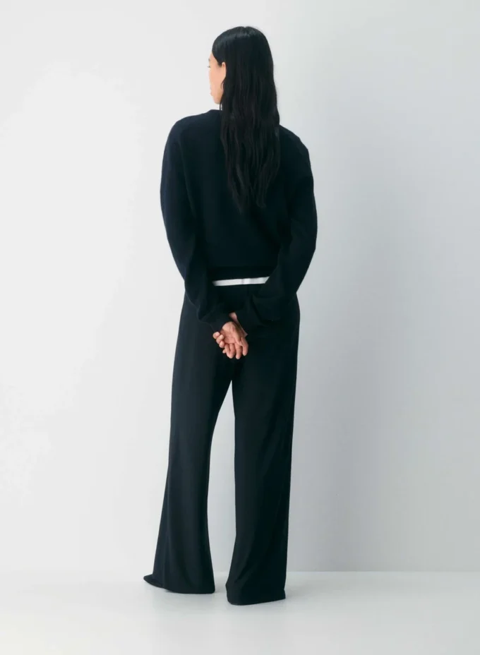Linear Pant – Smooth Matter™ Linear Pant – Smooth Matter™