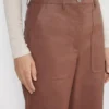 Lucy-Hose