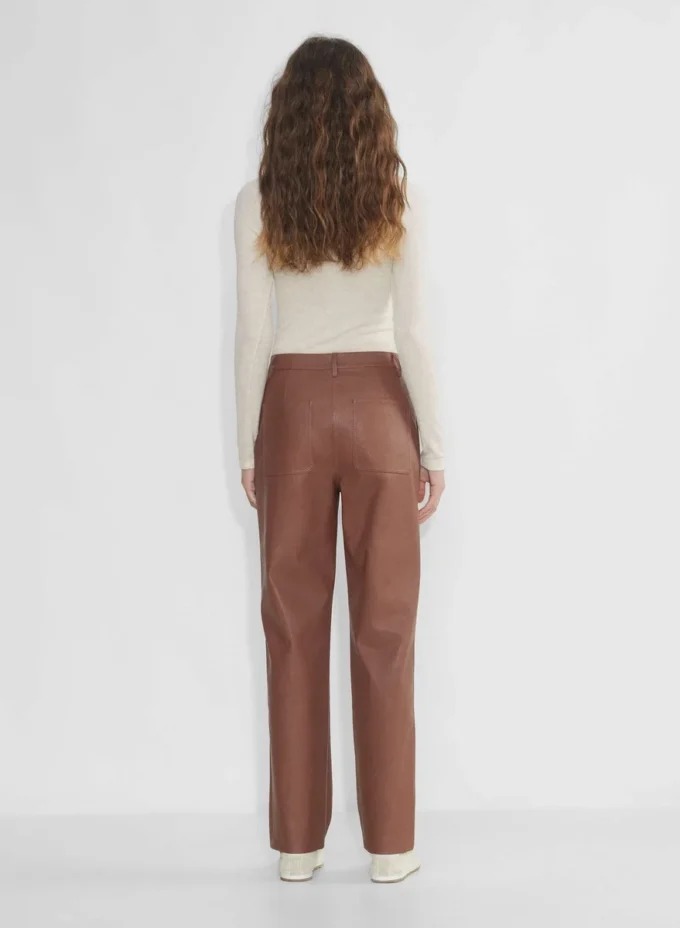 Lucy-Hose