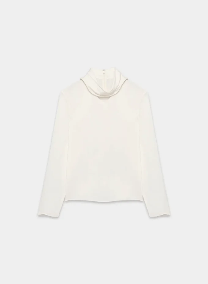 Macintosh-Satinbluse Macintosh-Satinbluse