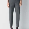 Markova Hose – (Re)ssential