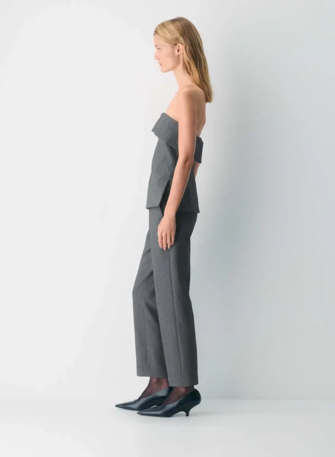 Markova Hose – (Re)ssential