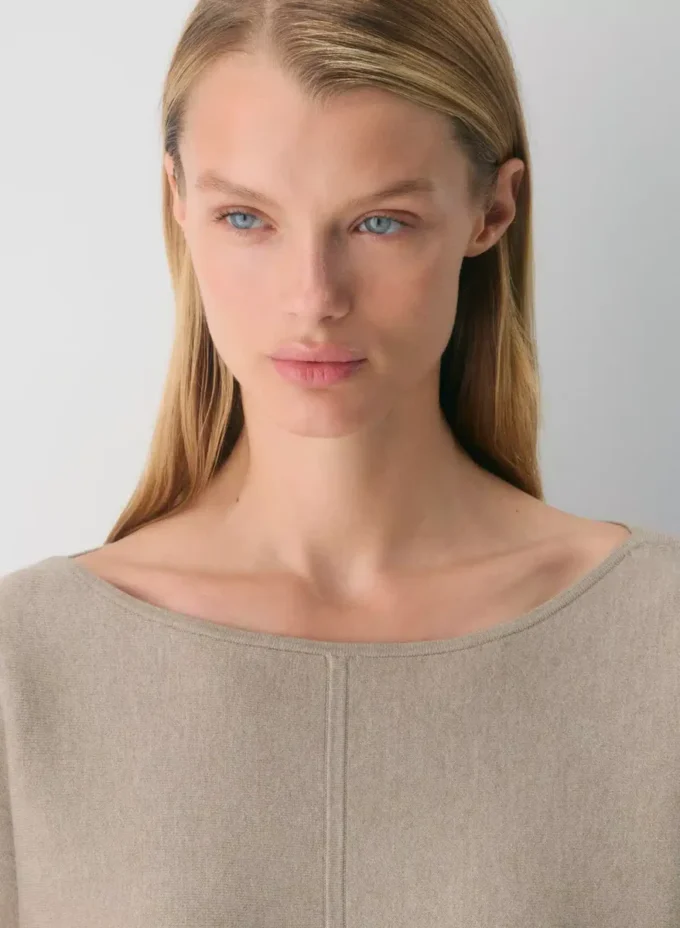 Minimalistischer Pullover