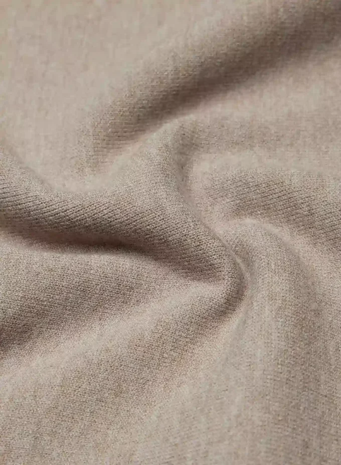 Minimalistischer Pullover