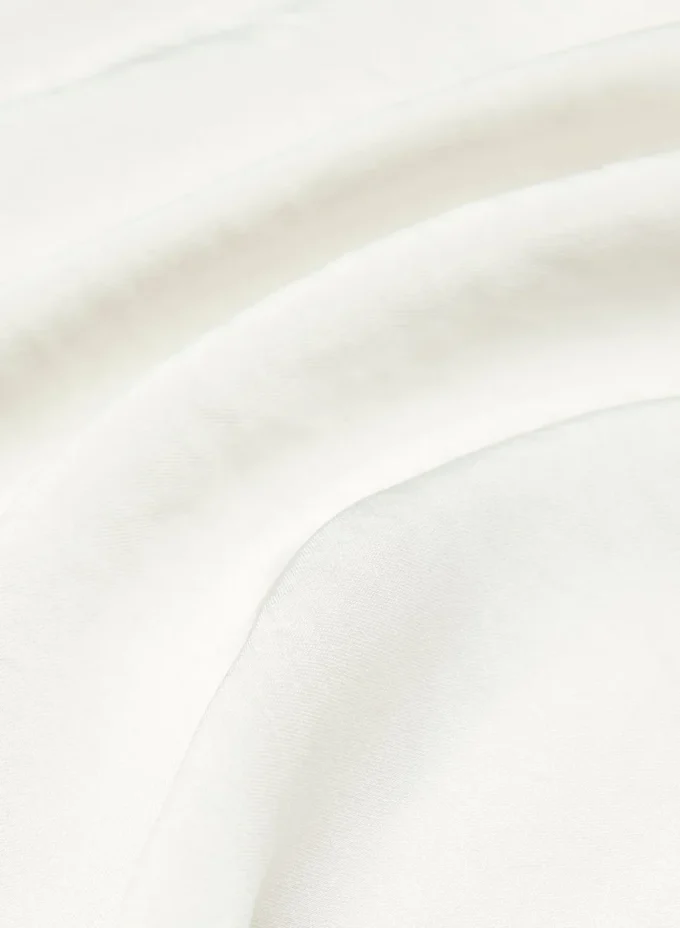 Motiv-Satin-Top