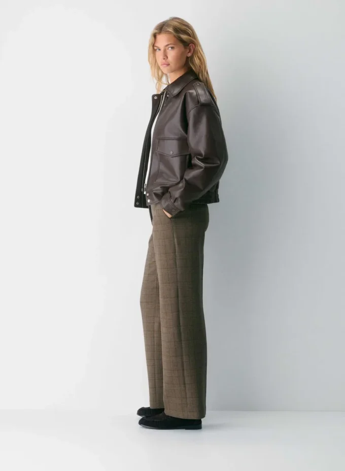 New Agency Curve-Fit Hose – (Re)ssential New Agency Curve-Fit Hose – (Re)ssential