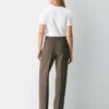 New Agency Curve-Fit Hose – (Re)ssential New Agency Curve-Fit Hose – (Re)ssential