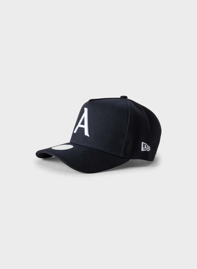 New Era x Aritzia 940 A-Frame Trucker-Kappe
