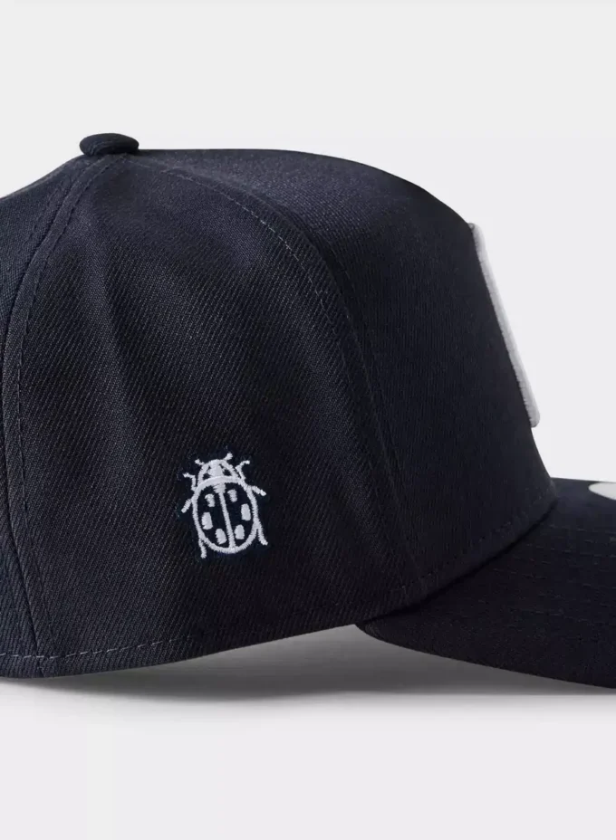 New Era x Aritzia 940 A-Frame Trucker-Kappe