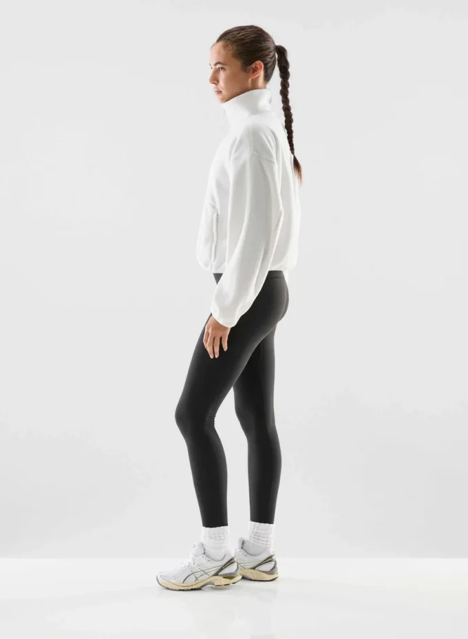 Plateau-Rollkragenpullover mit Reißverschluss Plateau-Rollkragenpullover mit Reißverschluss
