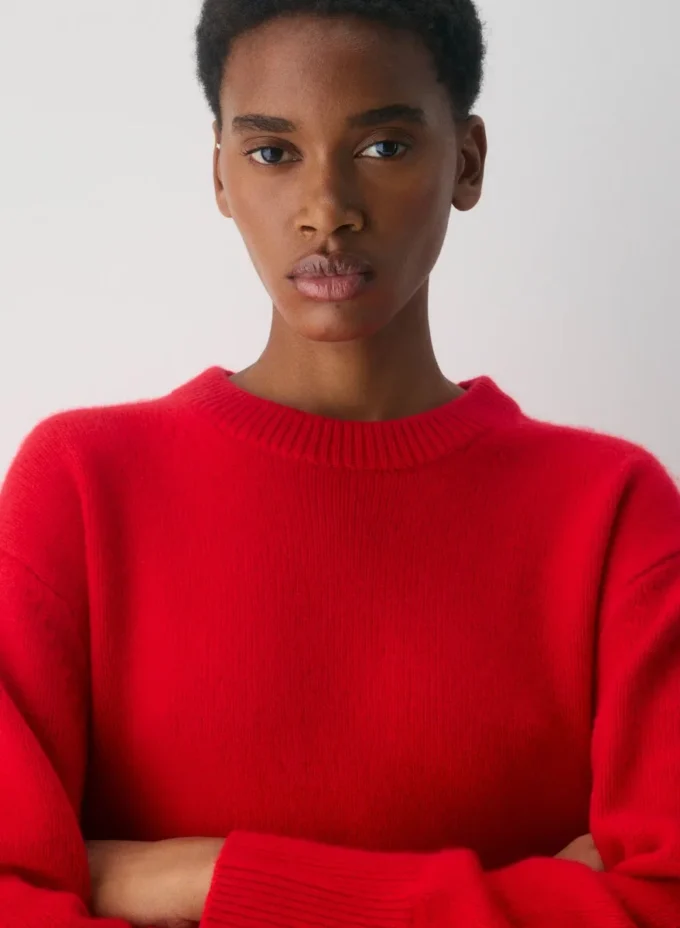 Plüschiger Oversize-Pullover aus Kaschmir Plüschiger Oversize-Pullover aus Kaschmir