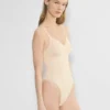 ShapeEnhance™ Body mit tiefem Rückenausschnitt und String-Schnitt ShapeEnhance™ Body mit tiefem Rückenausschnitt und String-Schnitt