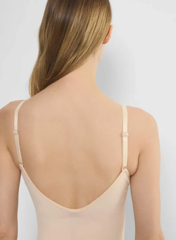 ShapeEnhance™ Body mit tiefem Rückenausschnitt und String-Schnitt ShapeEnhance™ Body mit tiefem Rückenausschnitt und String-Schnitt
