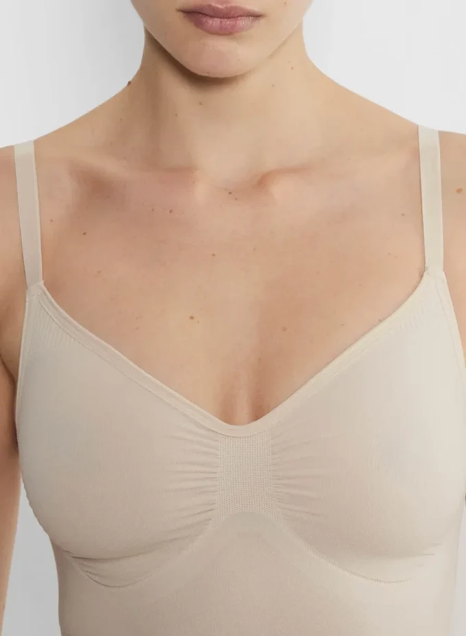 ShapeEnhance™ Nahtloser Body mit mittlerer Beinlänge ShapeEnhance™ Nahtloser Body mit mittlerer Beinlänge