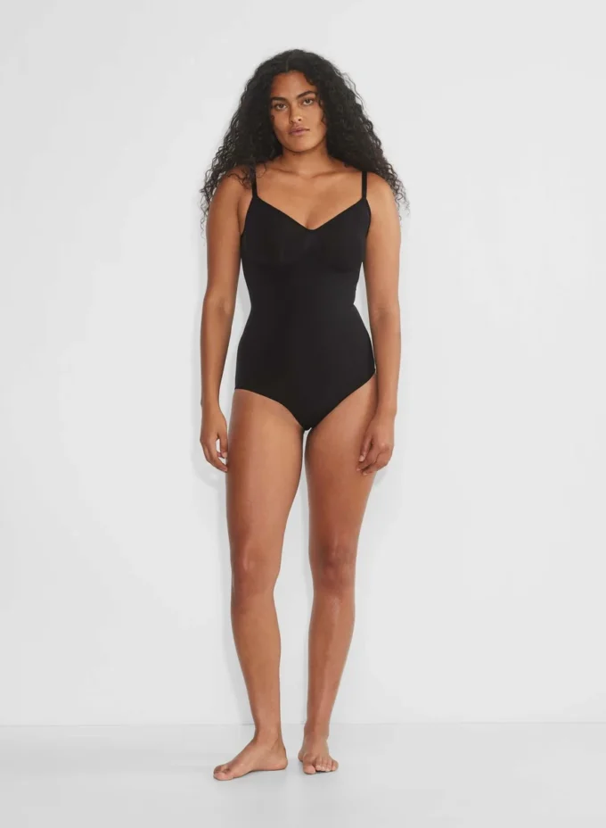 ShapeEnhance™ Nahtloser Body mit vollständiger Gesäßabdeckung ShapeEnhance™ Nahtloser Body mit vollständiger Gesäßabdeckung