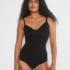 ShapeEnhance™ Nahtloser Body mit vollständiger Gesäßabdeckung ShapeEnhance™ Nahtloser Body mit vollständiger Gesäßabdeckung