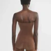 ShapeEnhance™ Trägerloser Romper