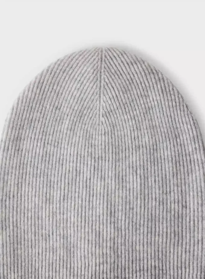 Slouchy-Mütze aus Kaschmir-Rippstrick Slouchy-Mütze aus Kaschmir-Rippstrick
