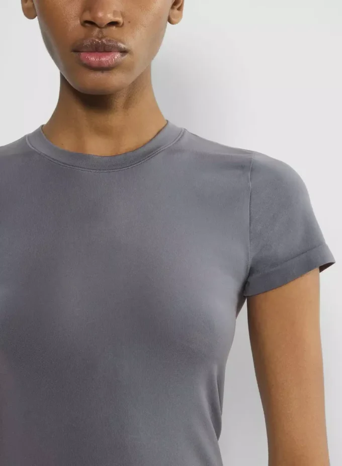Smooth Seamless Willow T-Shirt Smooth Seamless Willow T-Shirt
